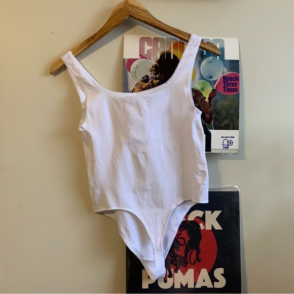 Babaton Seamless Contour Bodysuit - Picture 3 of 5